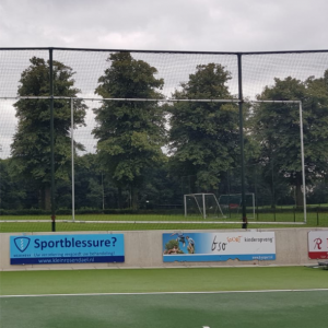 reclamebord upward